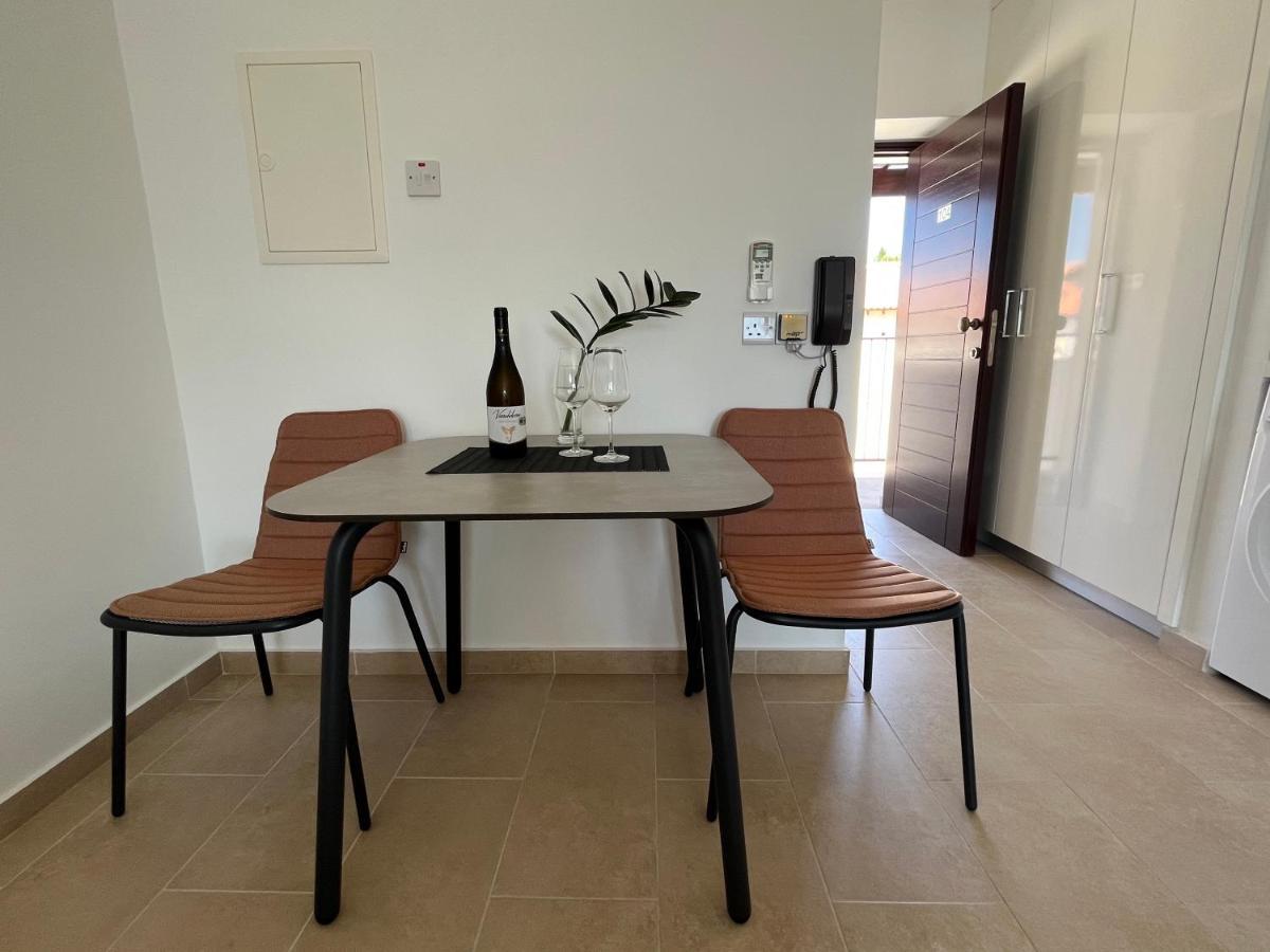Papho'S Mare Apts Pafos Dış mekan fotoğraf