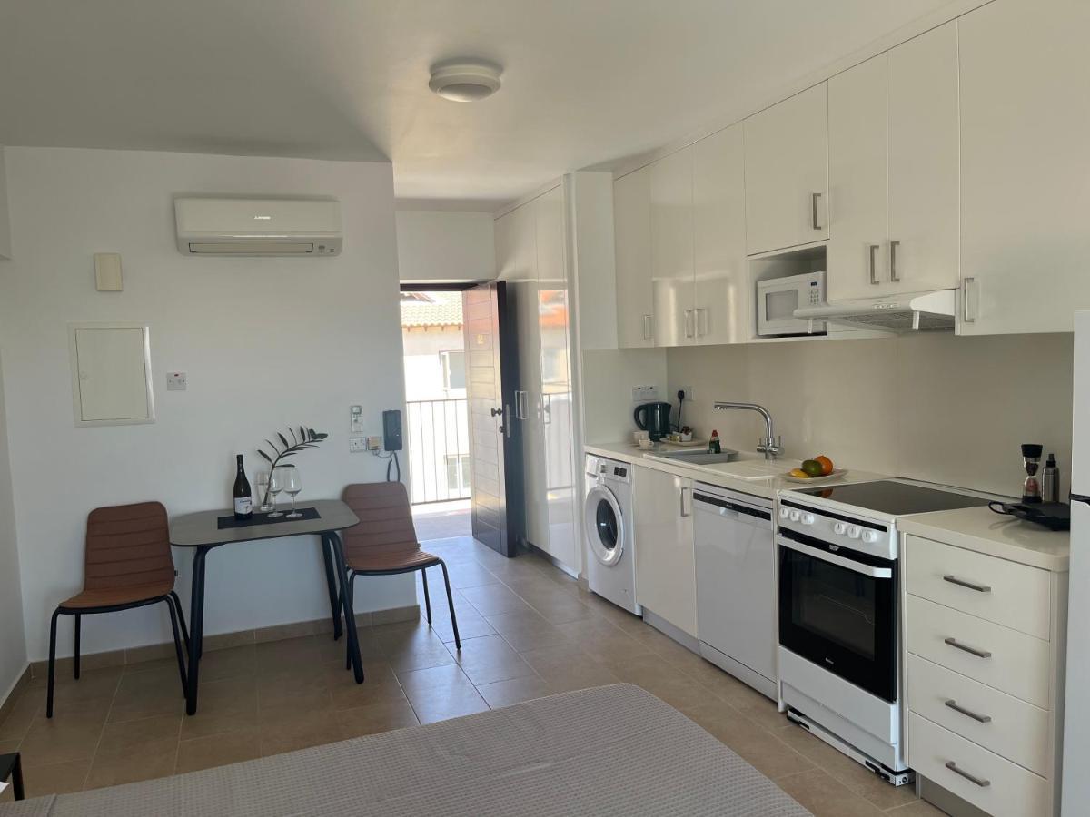 Papho'S Mare Apts Pafos Dış mekan fotoğraf